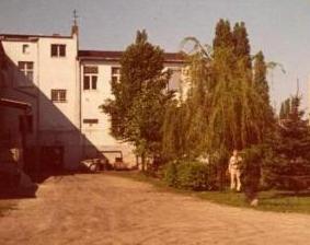 1968